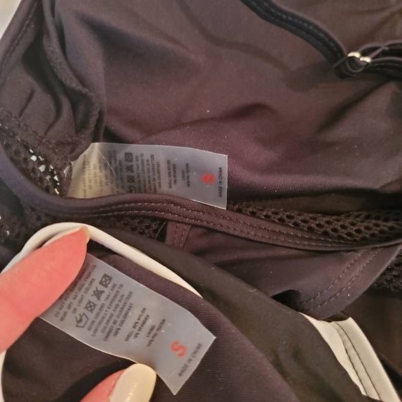 Zesica Black & White Stripe Women's Bathing Suit-S - Picture 4 of 10